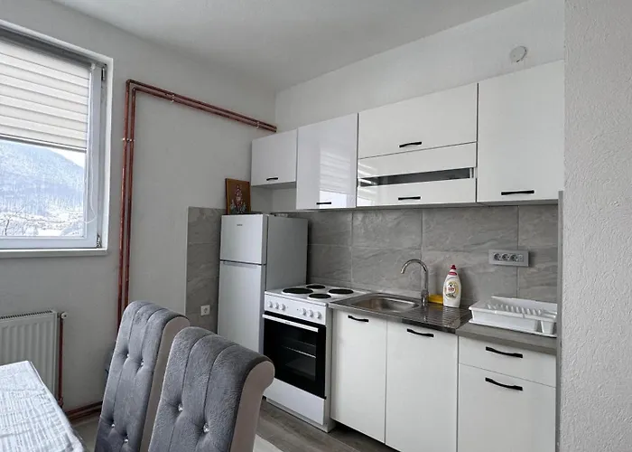 Stan Na Dan Globusmg * مركونيتش غراد